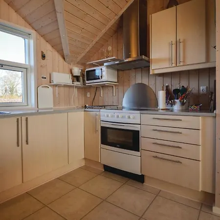 2 Bedroom Awesome In