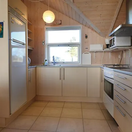 2 Bedroom Awesome In *