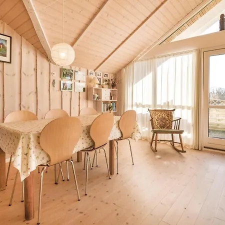 2 Bedroom Awesome In *
