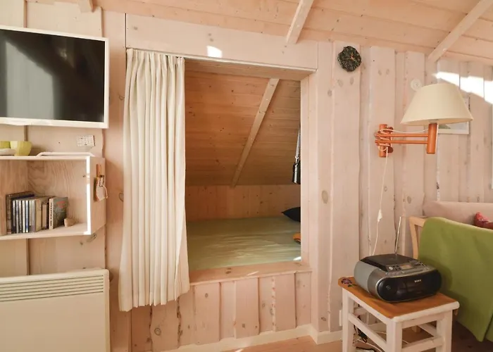 Two-bedroom In * Hovborg